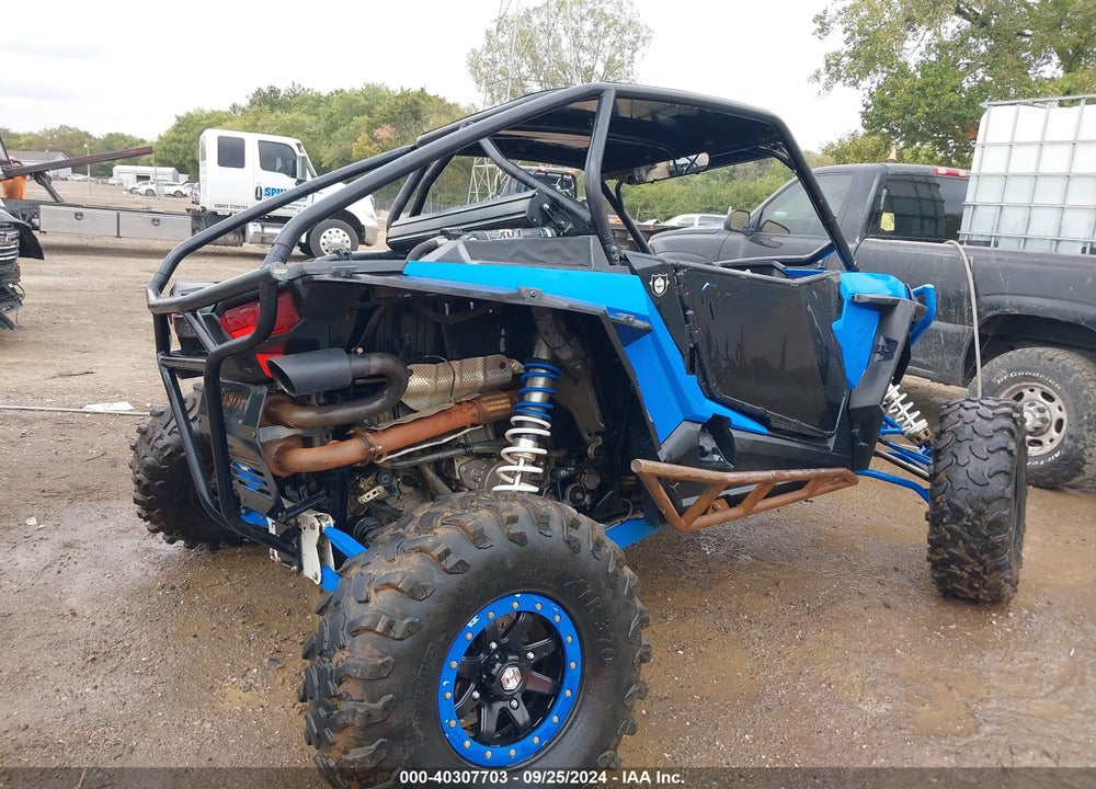 2016 POLARIS RZR XP TURBO EPS VIN: 3NSVDE929GF455273