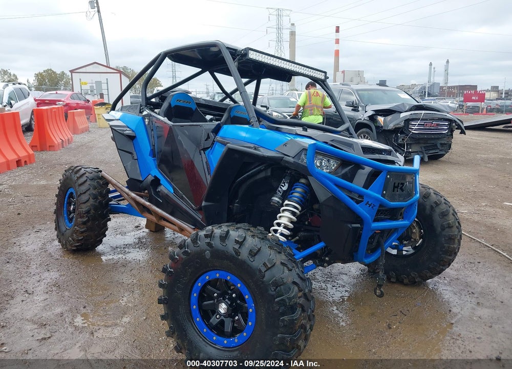 2016 POLARIS RZR XP TURBO EPS VIN: 3NSVDE929GF455273