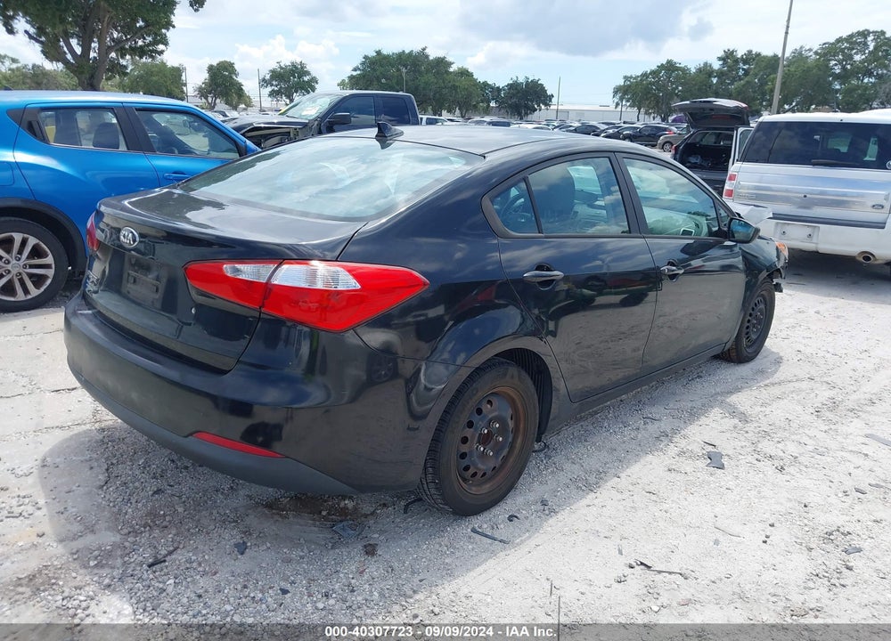 2015 KIA FORTE LX VIN: KNAFK4A6XF5432943