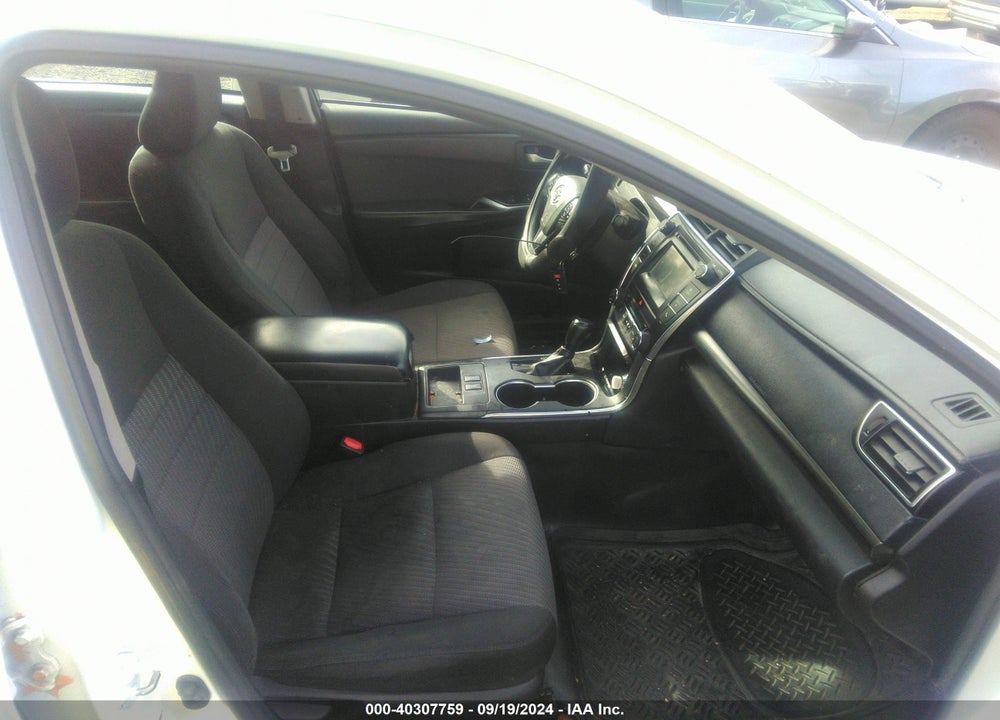 2015 TOYOTA CAMRY HYBRID LE VIN: 4T1BD1FK2FU145470