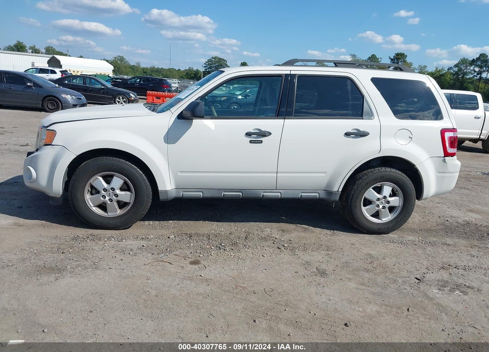 2010 FORD ESCAPE XLT VIN: 1FMCU9DG5AKC06106