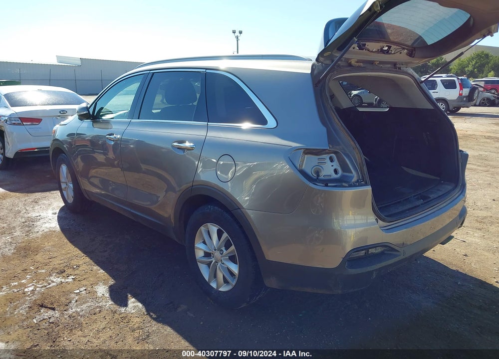 2016 KIA SORENTO 2.4L LX VIN: 5XYPG4A36GG014211
