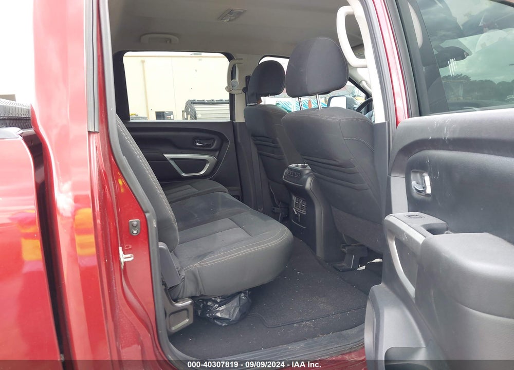 2016 NISSAN TITAN XD SV DIESEL VIN: 1N6BA1F27GN505905