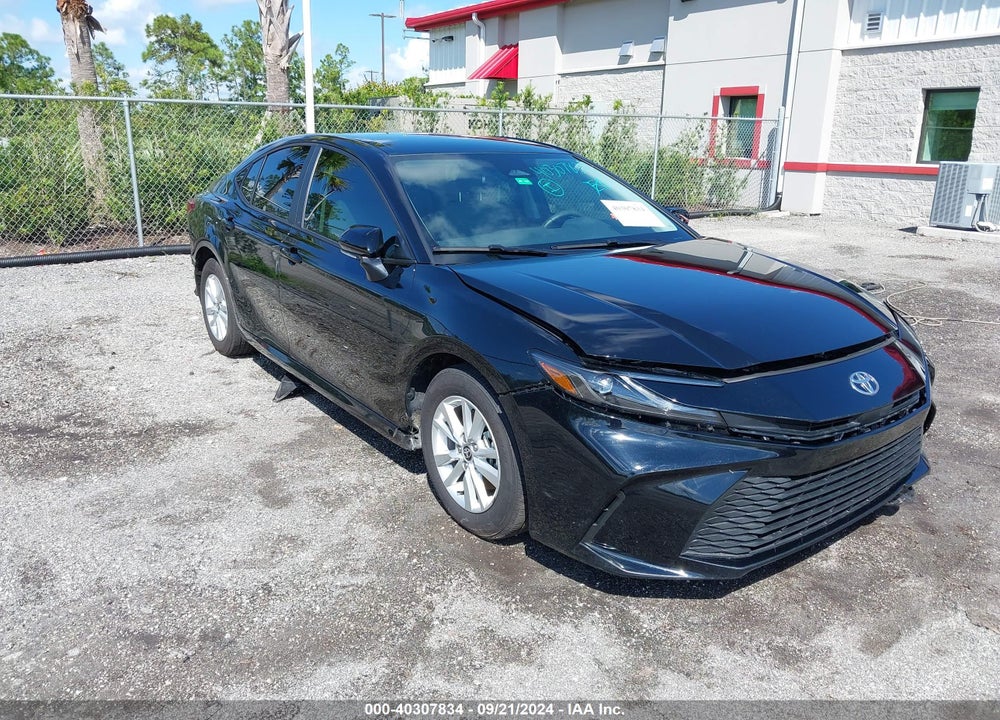 2025 TOYOTA CAMRY LE VIN: 4T1DAACK8SU011756