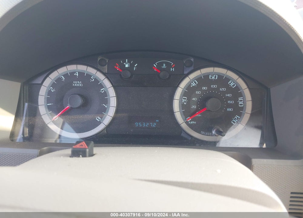 2010 FORD ESCAPE XLS VIN: 1FMCU0C77AKA70414
