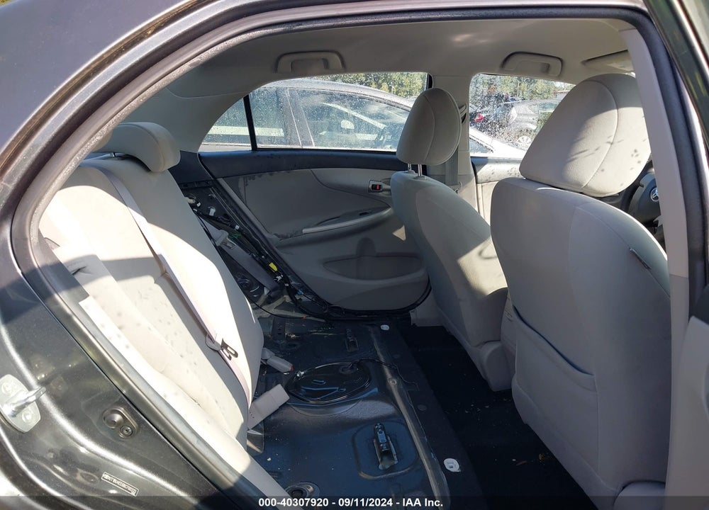 2011 TOYOTA COROLLA LE VIN: 2T1BU4EE6BC700333