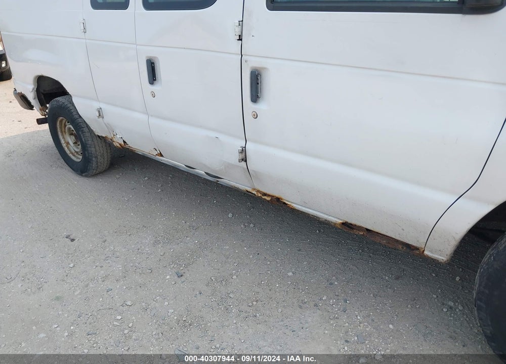 2002 FORD E 150 VIN: 1FTRE14W32HA18235