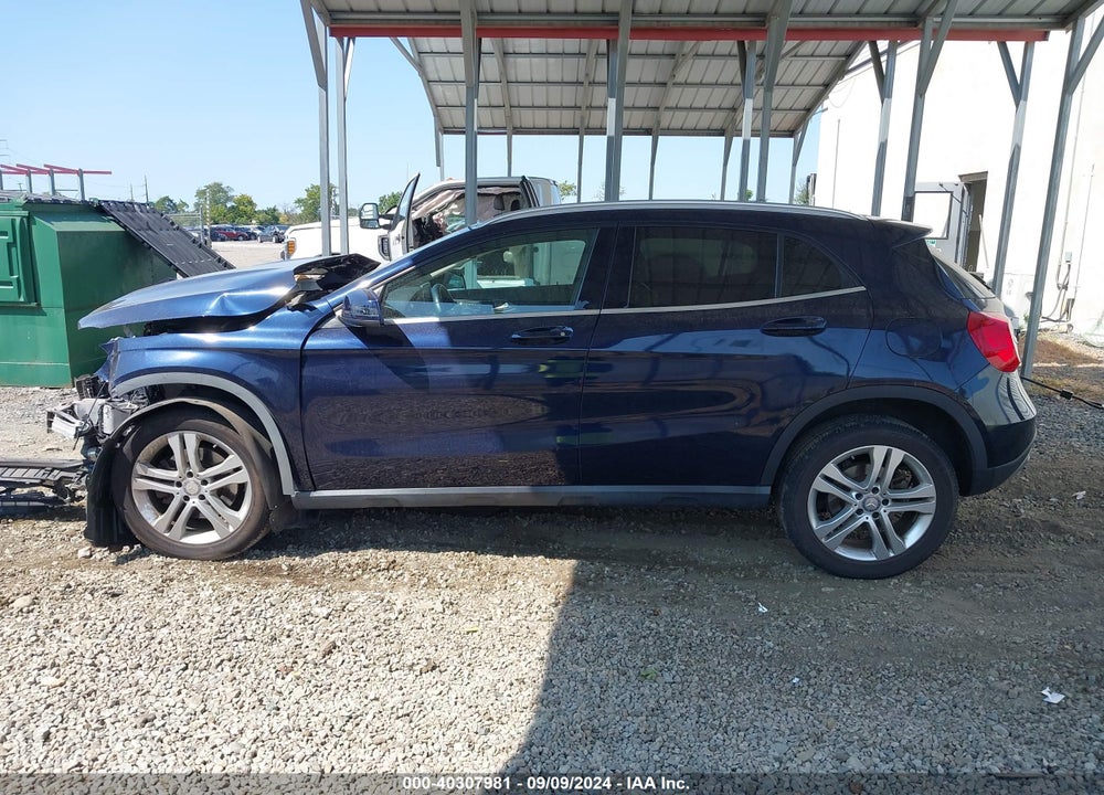 2017 MERCEDES-BENZ GLA 250 4MATIC VIN: WDCTG4GB8HJ322053