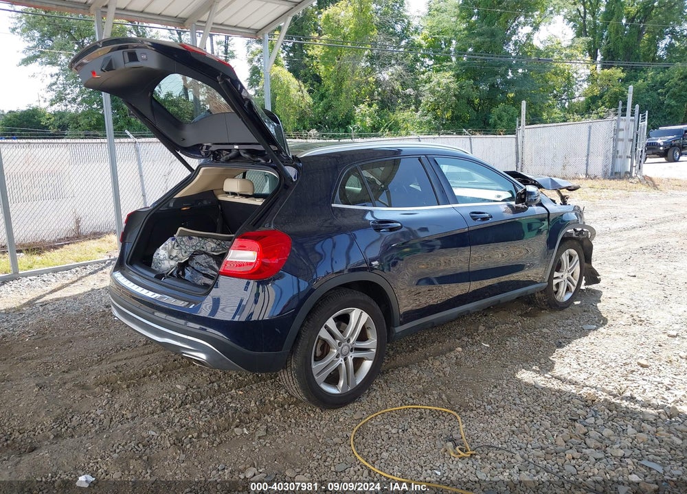 2017 MERCEDES-BENZ GLA 250 4MATIC VIN: WDCTG4GB8HJ322053