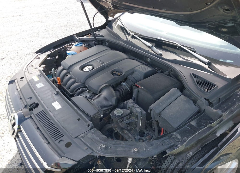 2013 VOLKSWAGEN PASSAT 2.5L S VIN: 1VWAH7A35DC094828