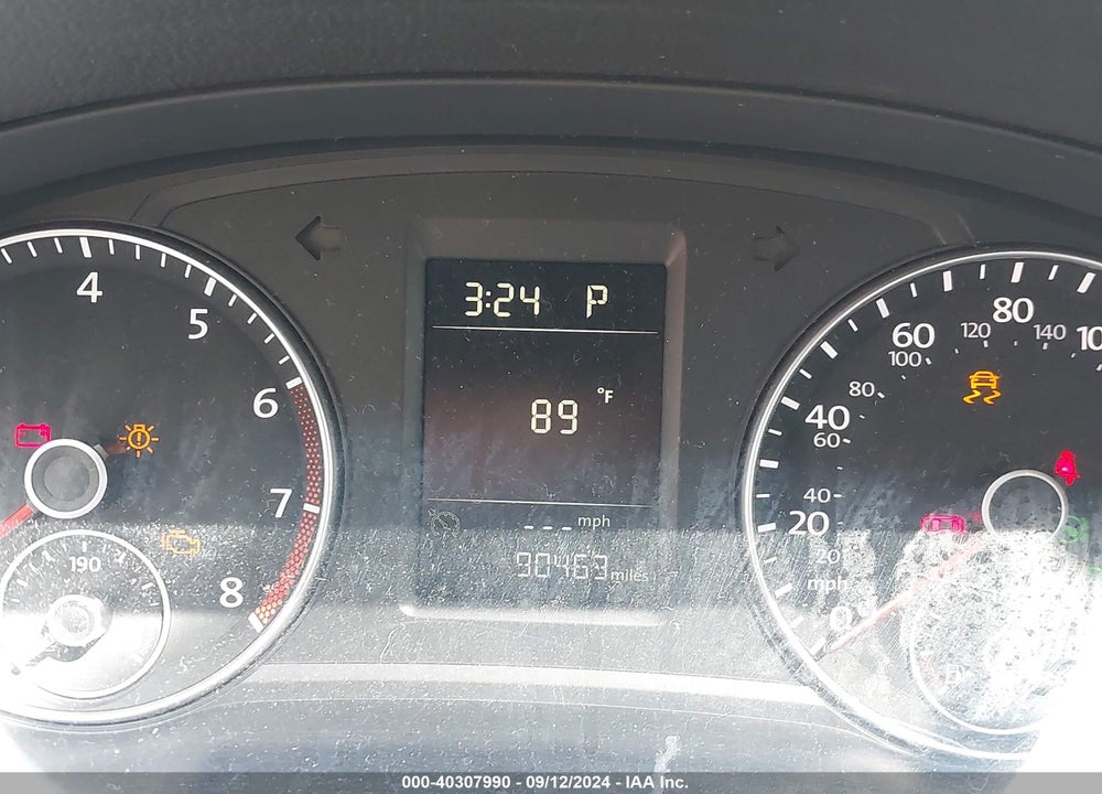 2013 VOLKSWAGEN PASSAT 2.5L S VIN: 1VWAH7A35DC094828