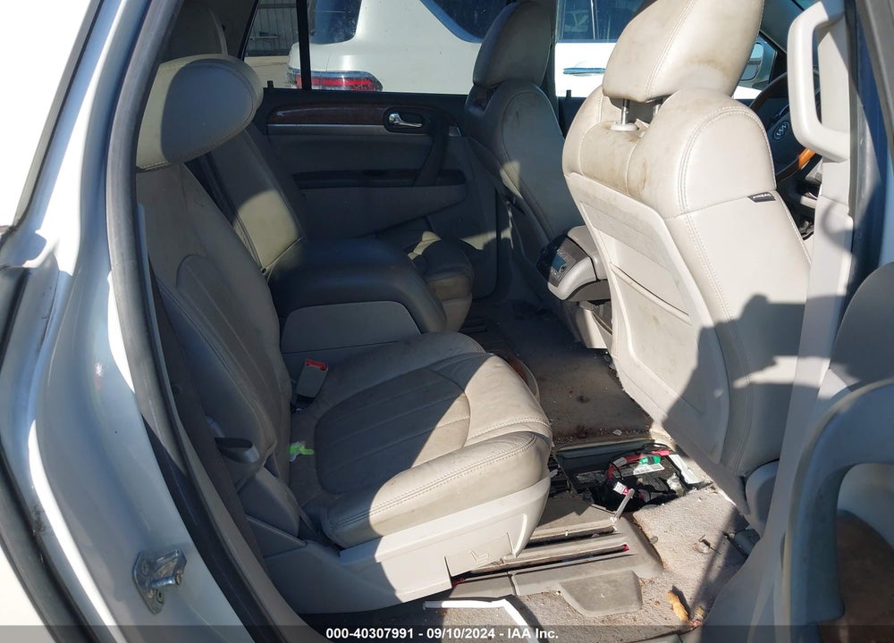2011 BUICK ENCLAVE 1XL VIN: 5GAKRBED0BJ312095