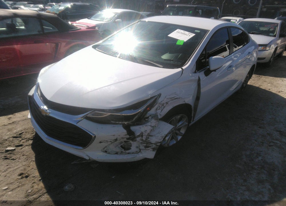 2019 CHEVROLET CRUZE VIN: 1G1BE5SM4K7146847