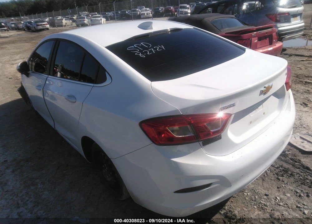 2019 CHEVROLET CRUZE VIN: 1G1BE5SM4K7146847