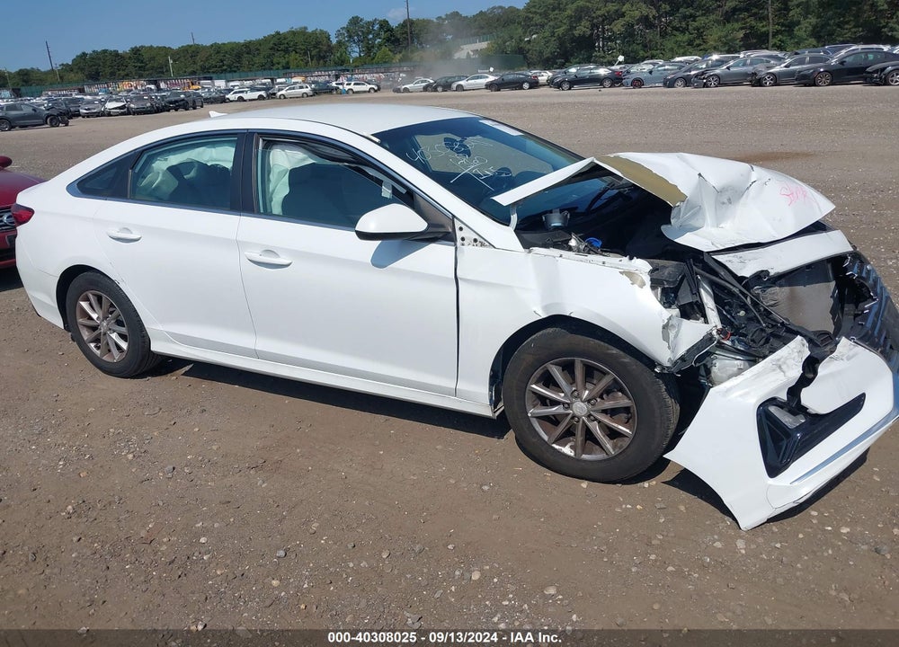 2018 HYUNDAI SONATA SE VIN: 5NPE24AF1JH682675