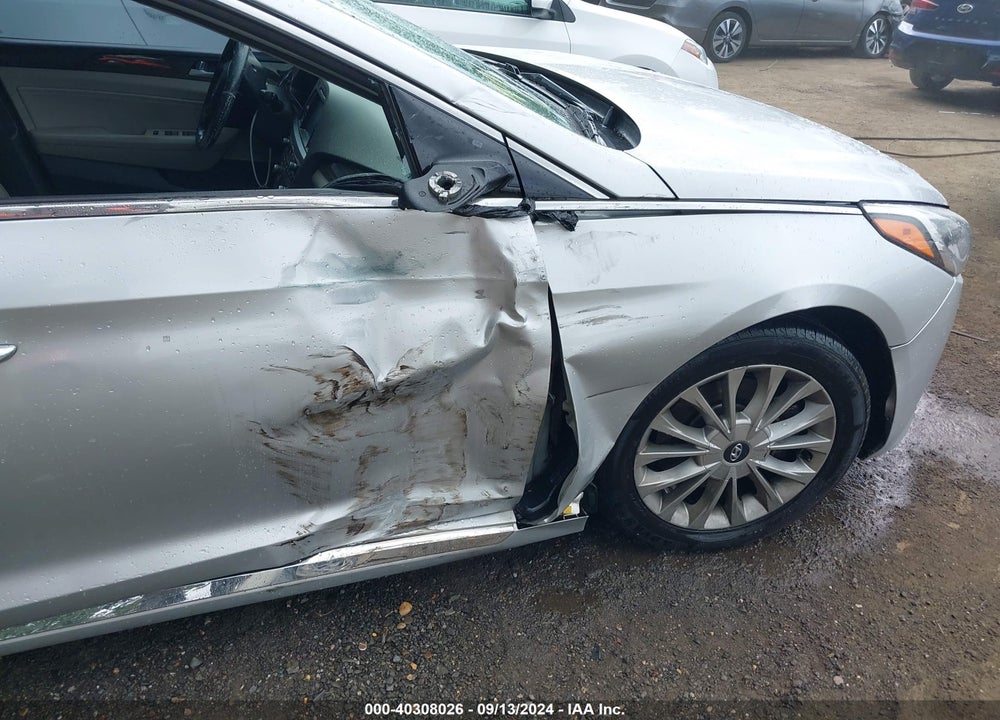 2015 HYUNDAI SONATA LIMITED VIN: 5NPE34AF2FH113807