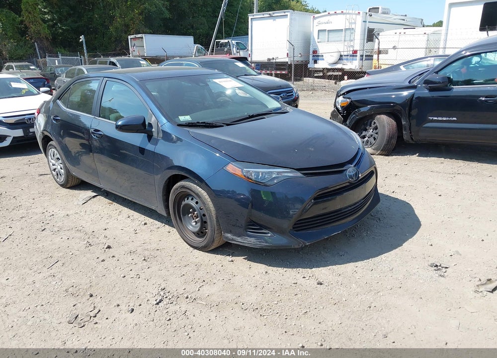 2019 TOYOTA COROLLA LE VIN: 2T1BURHE9KC158993
