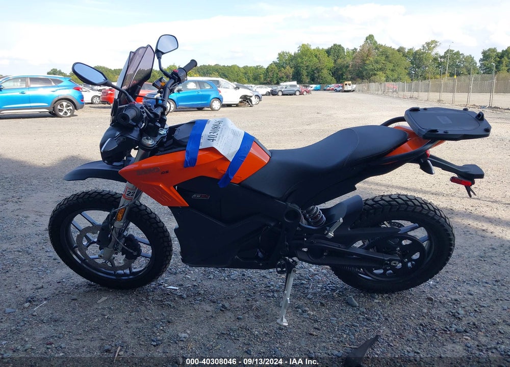 2017 ZERO MOTORCYCLES INC DS 6.5 VIN: 538SDAZ40HCB08180