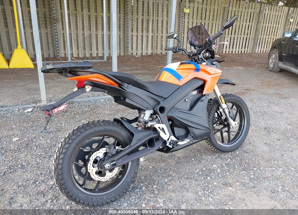 2017 ZERO MOTORCYCLES INC DS 6.5 VIN: 538SDAZ40HCB08180