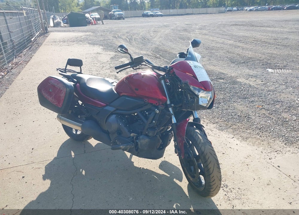 2018 HONDA CTX700 D VIN: JH2RC6946JK400259