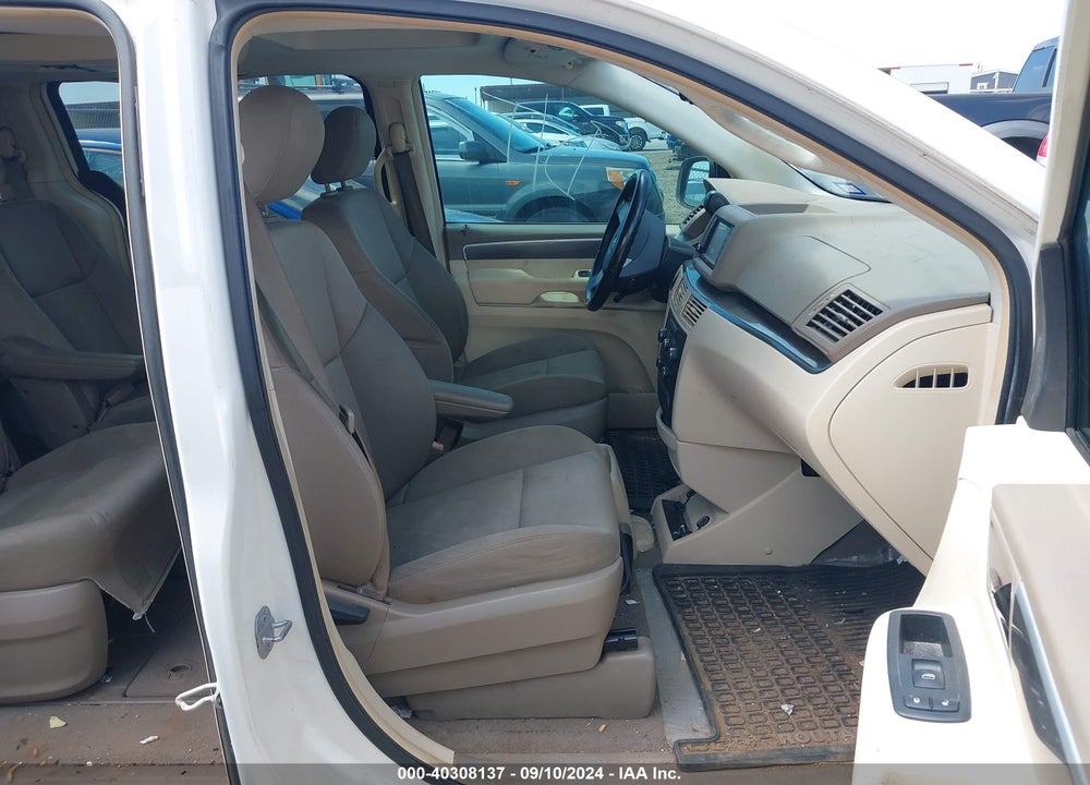 2009 VOLKSWAGEN ROUTAN SE VIN: 2V8HW34109R586258