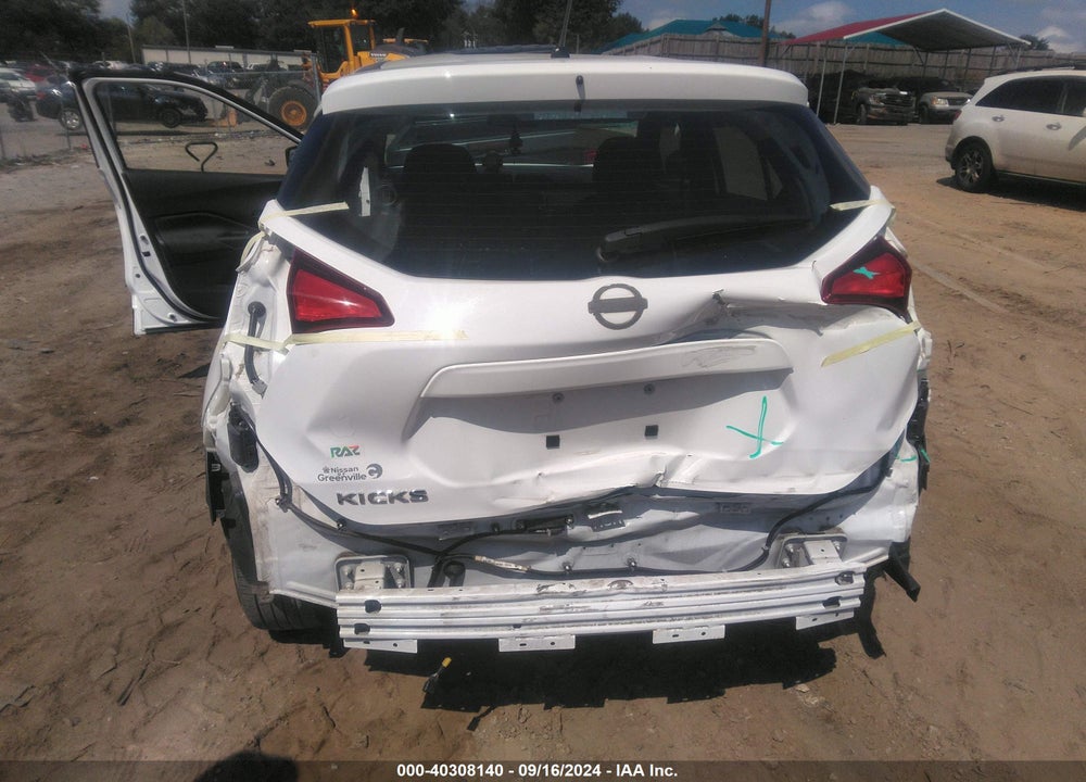 2020 NISSAN KICKS S XTRONIC CVT VIN: 3N1CP5BV8LL570126