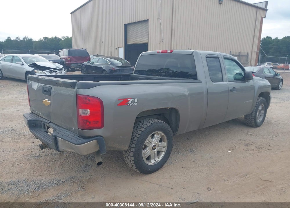 2013 CHEVROLET SILVERADO 1500 LT VIN: 1GCRKSE75DZ342239
