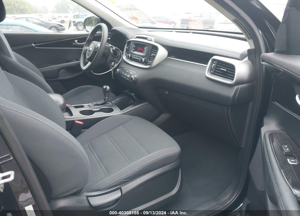 2016 KIA SORENTO 2.4L L VIN: 5XYPG4A37GG095333