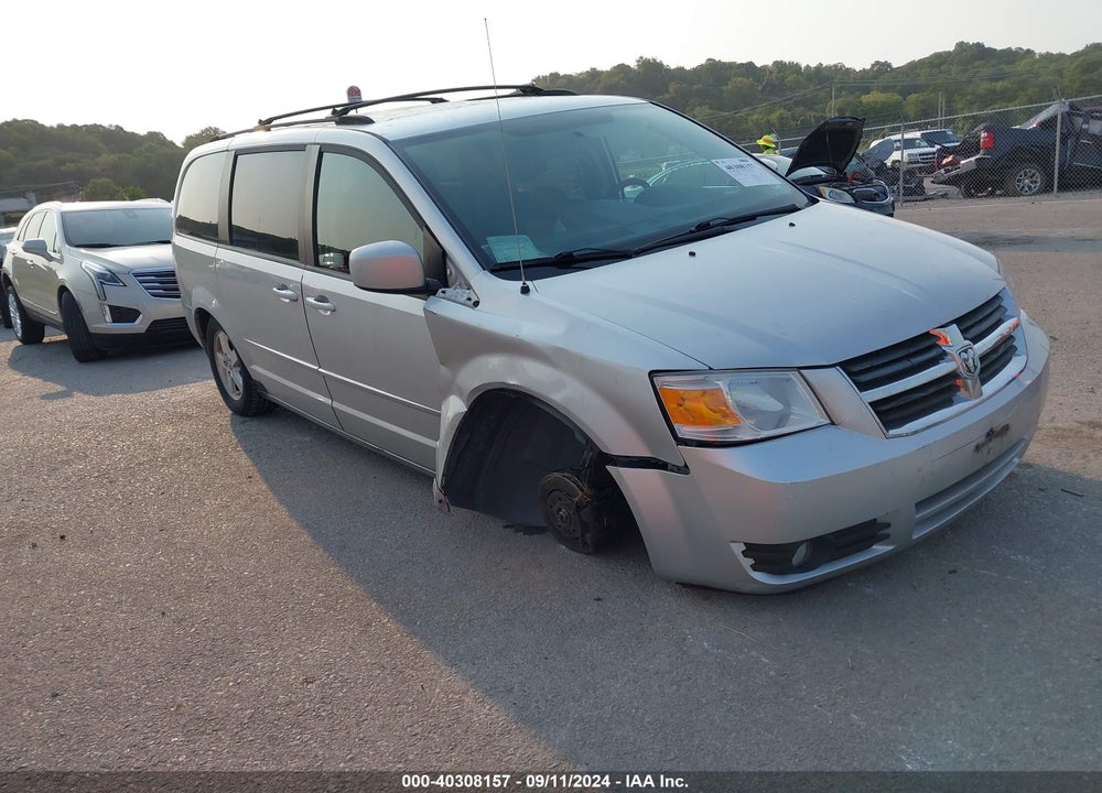 2010 DODGE GRAND CARAVAN SXT VIN: 2D4RN5D15AR211763