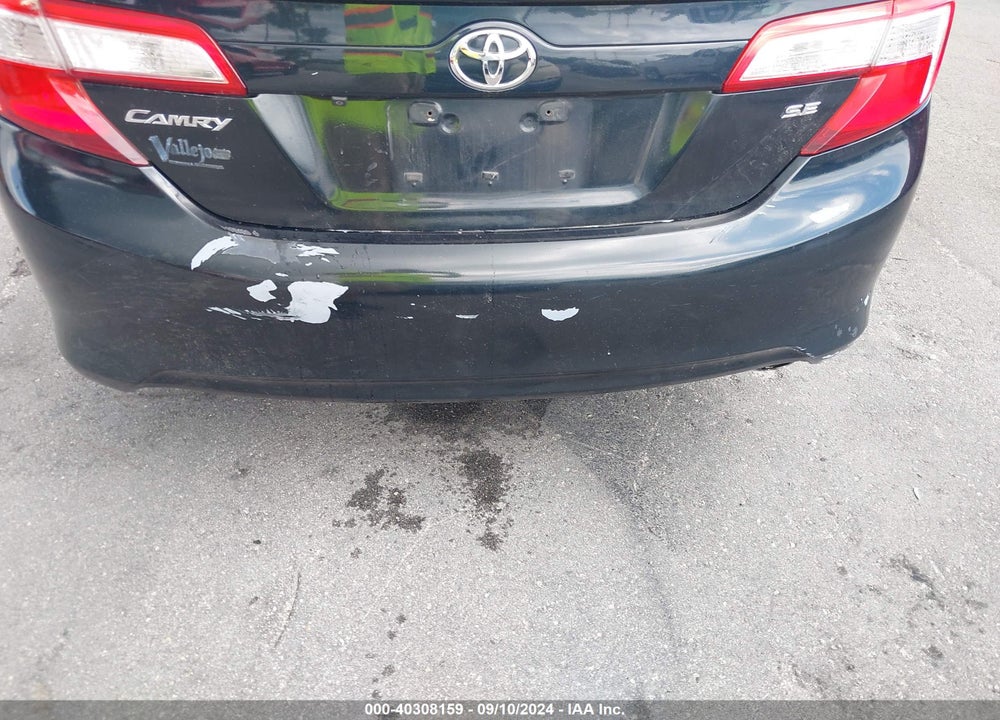 2014 TOYOTA CAMRY SE VIN: 4T1BF1FK4EU433189