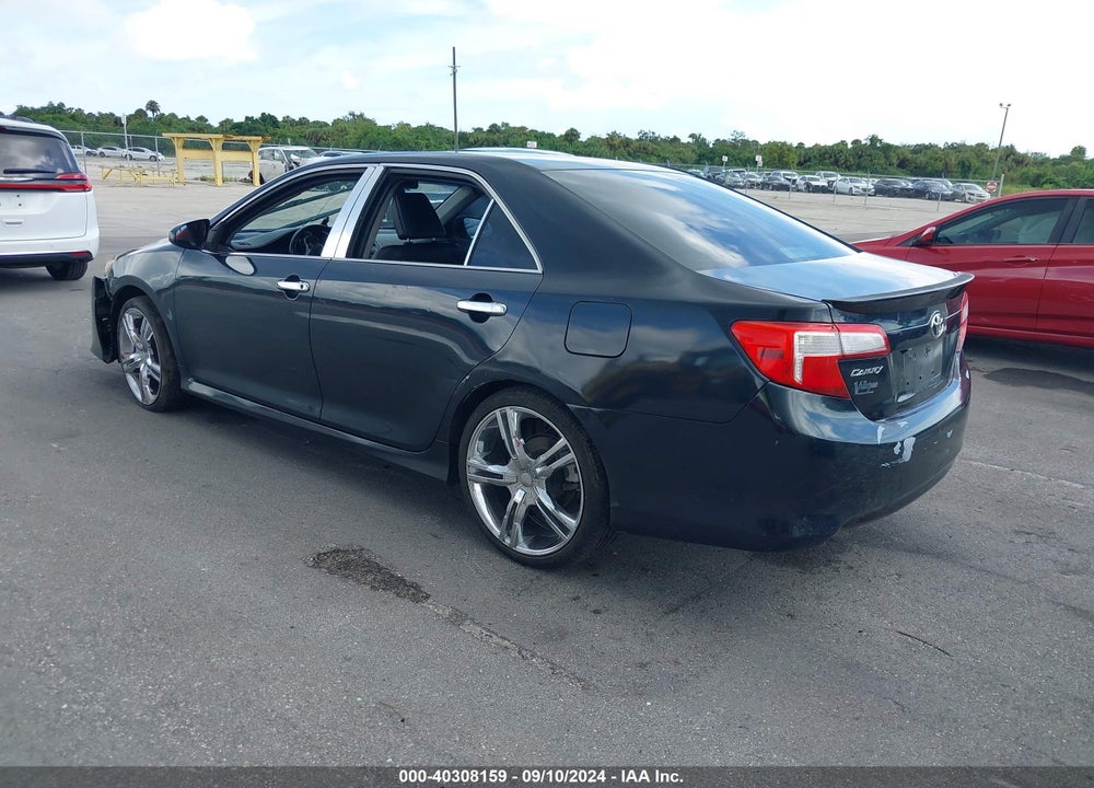 2014 TOYOTA CAMRY SE VIN: 4T1BF1FK4EU433189
