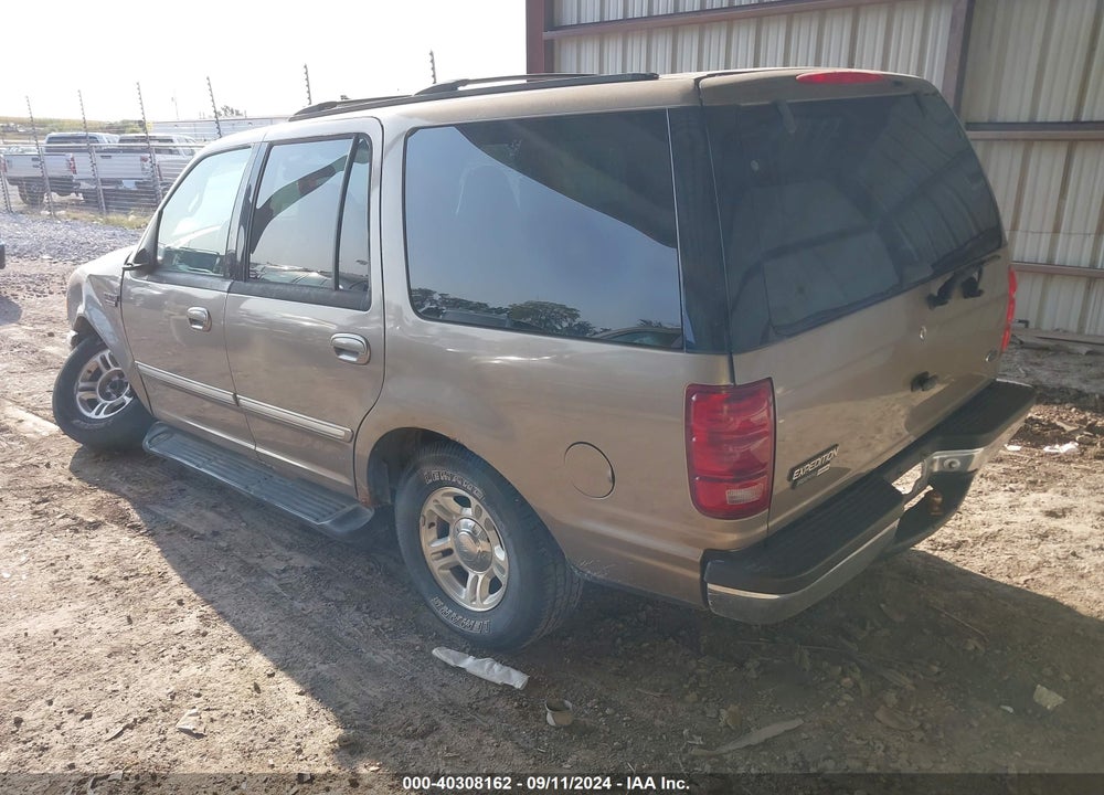 2002 FORD EXPEDITION XLT VIN: 1FMRU15W42LA27312