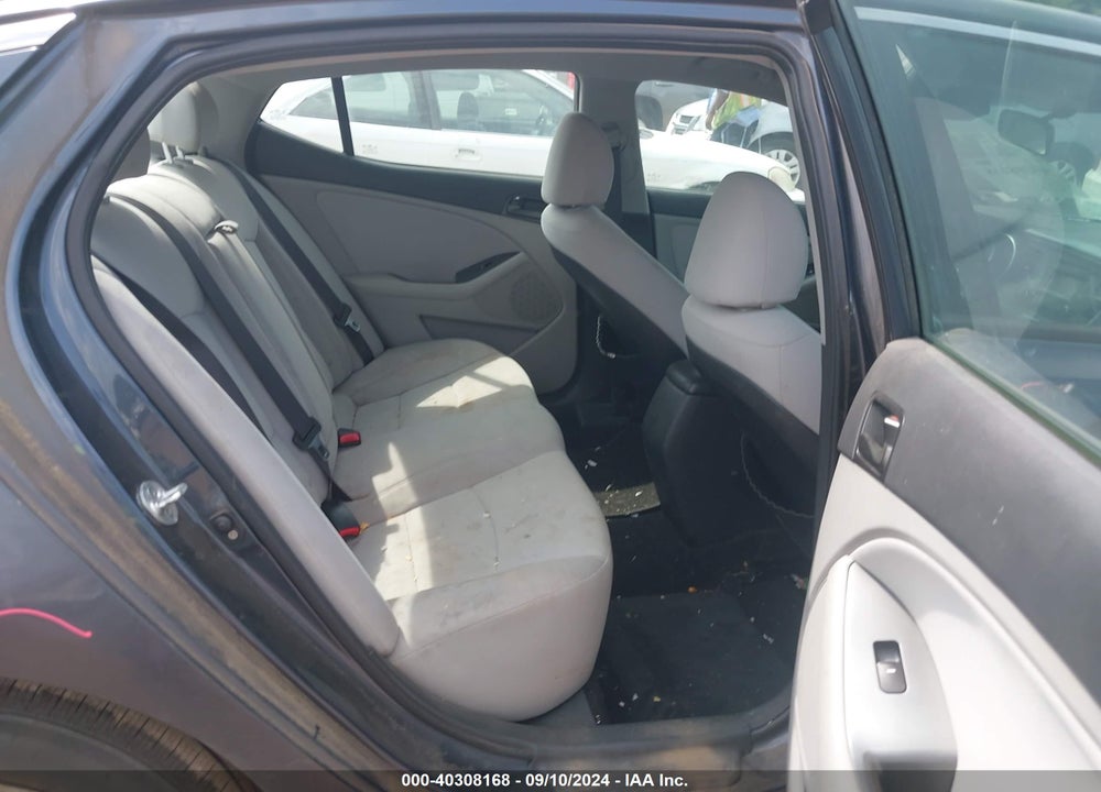 2015 KIA OPTIMA LX VIN: KNAGM4A78F5572674