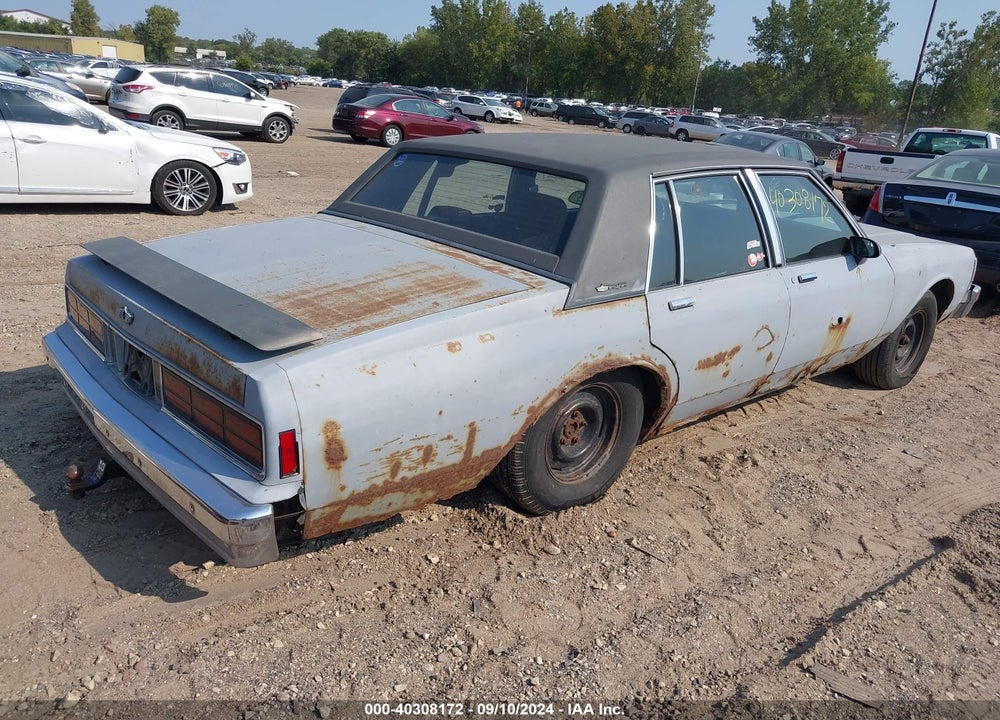 1987 CHEVROLET CAPRICE CLASSIC BROUGHAM VIN: 1G1BU51H0HX182745