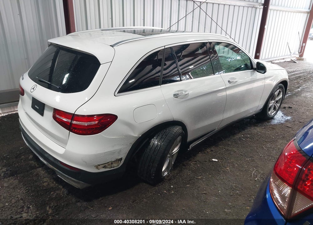 2018 MERCEDES-BENZ GLC 300 VIN: WDC0G4JBXJV058909