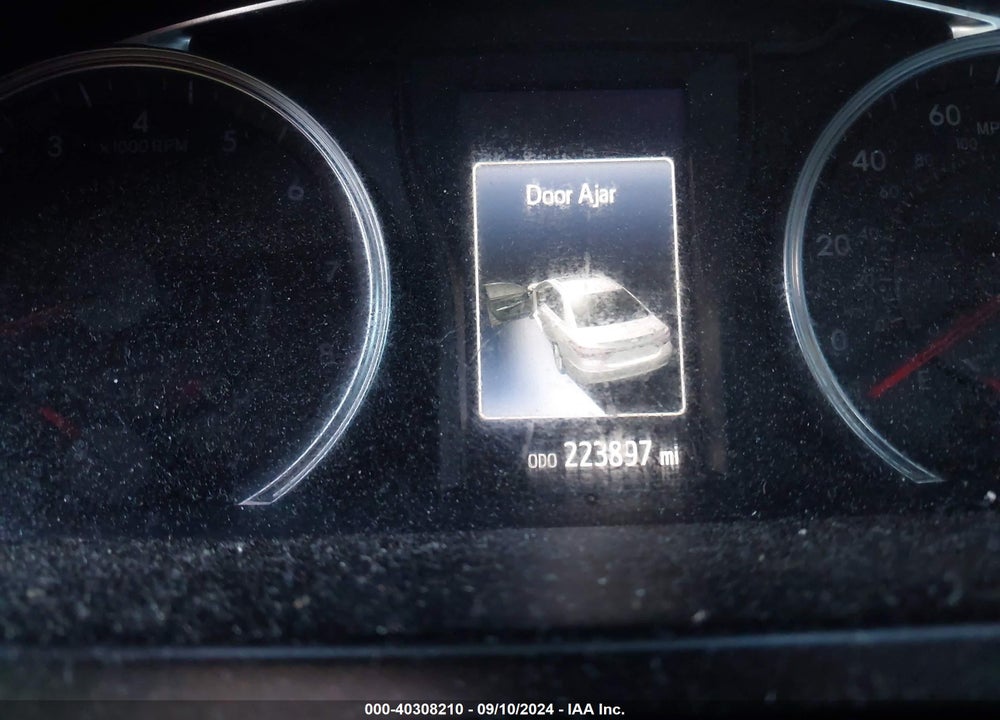 2015 TOYOTA CAMRY SE VIN: 4T1BF1FK9FU924245