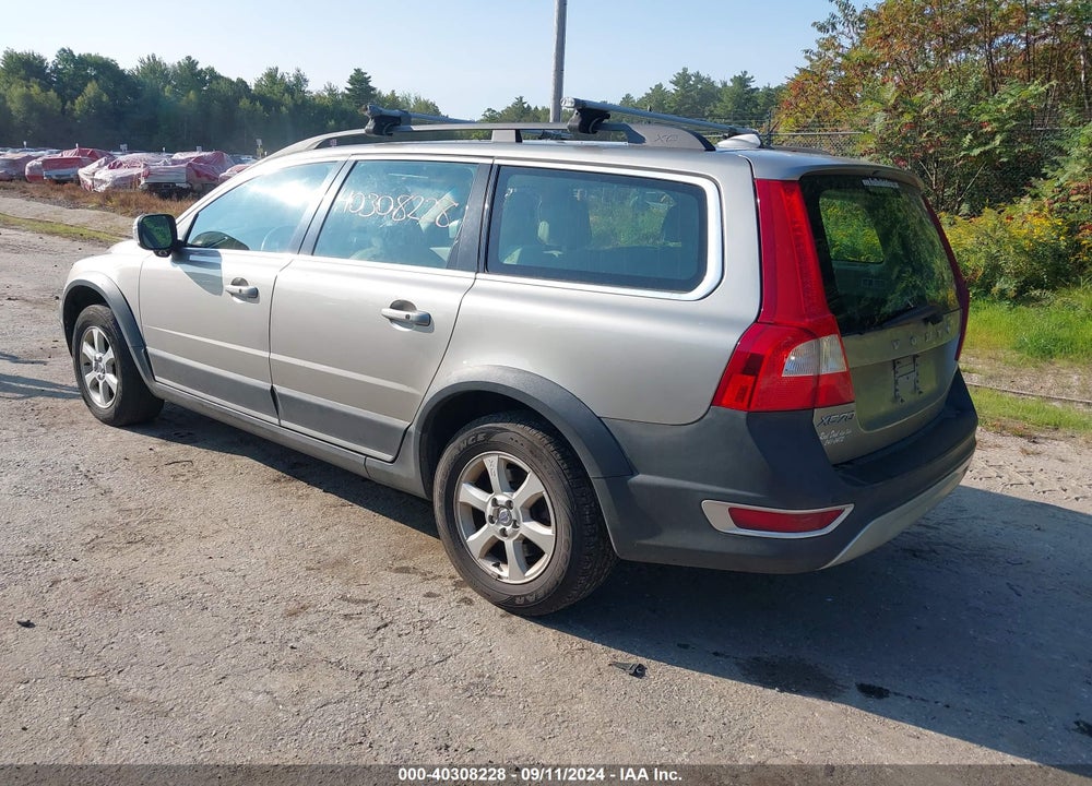 2011 VOLVO XC70 3.2 VIN: YV4952BZ4B1095852