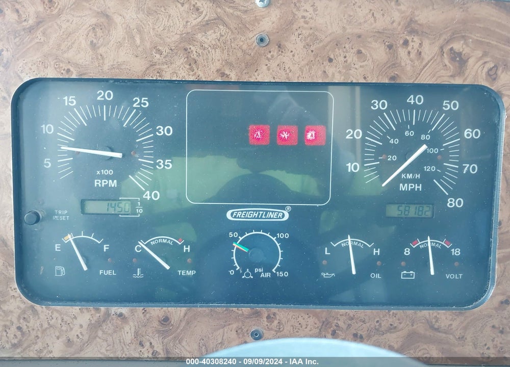 1998 FREIGHTLINER CHASSIS X LINE MOTOR HOME VIN: 4UZ6XFBC3WC979855