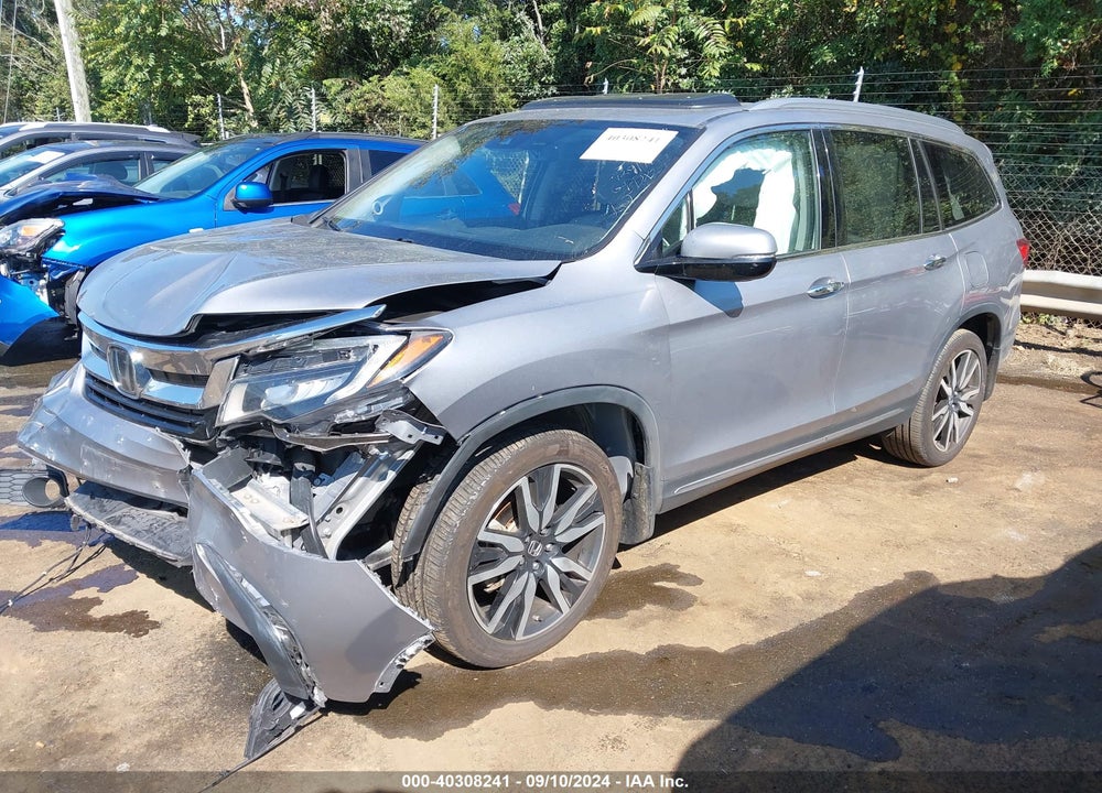 2021 HONDA PILOT AWD TOURING 8 PASSENGER VIN: 5FNYF6H90MB065803