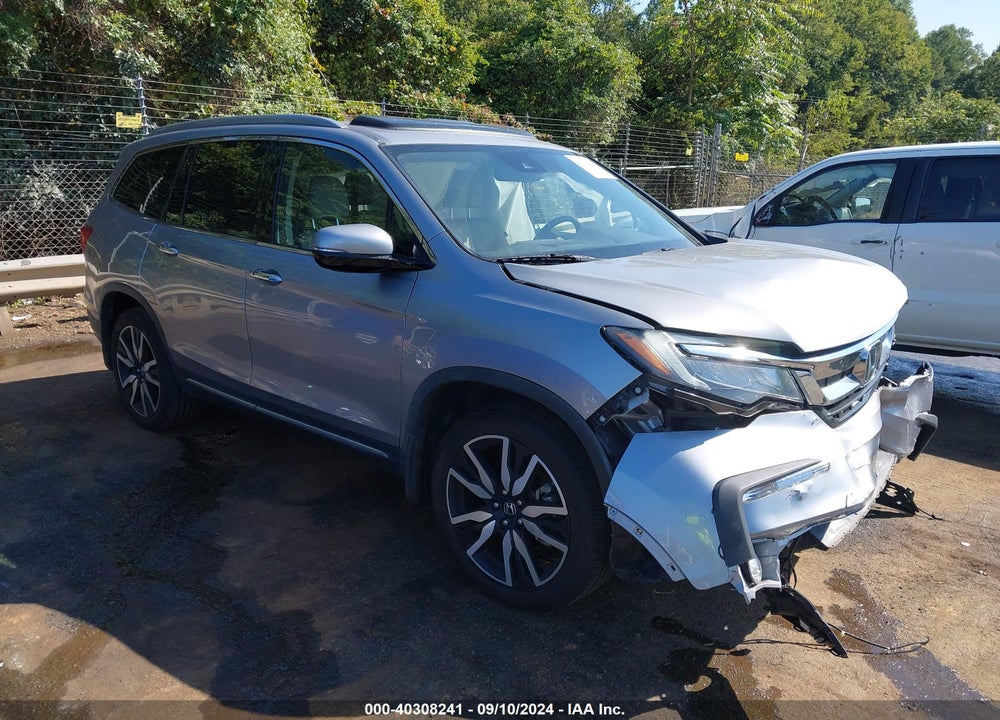 2021 HONDA PILOT AWD TOURING 8 PASSENGER VIN: 5FNYF6H90MB065803