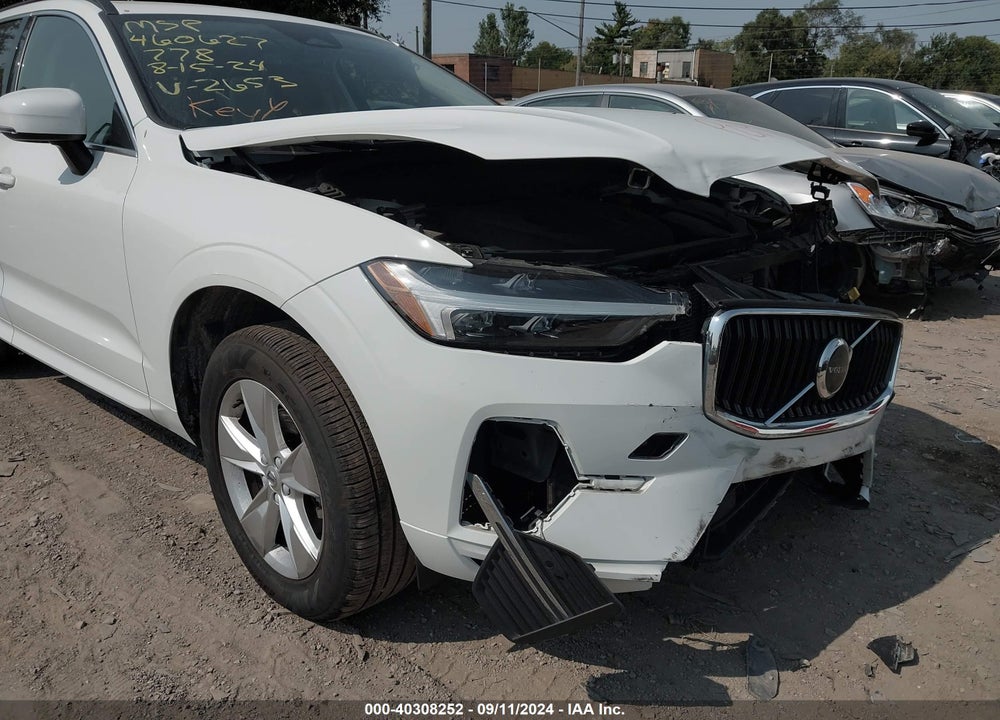 2022 VOLVO XC60 B5 MOMENTUM VIN: YV4L12RK4N1032653