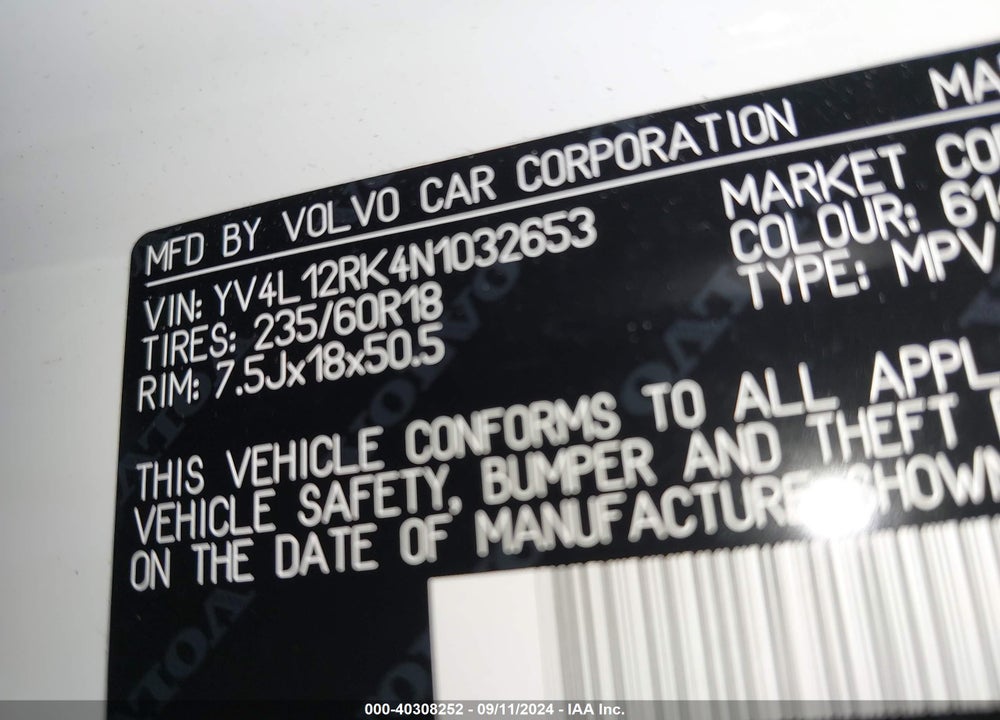 2022 VOLVO XC60 B5 MOMENTUM VIN: YV4L12RK4N1032653
