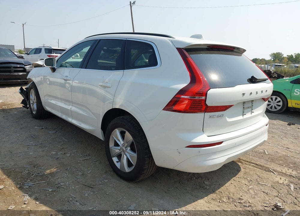 2022 VOLVO XC60 B5 MOMENTUM VIN: YV4L12RK4N1032653