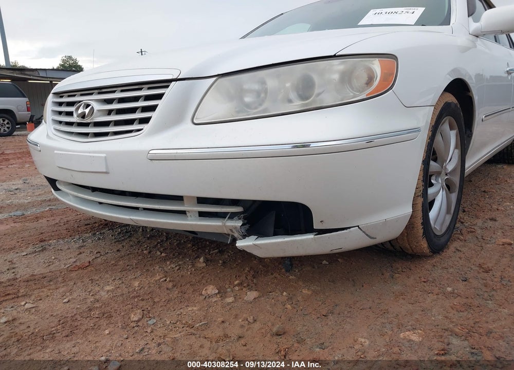 2008 HYUNDAI AZERA LIMITED VIN: KMHFC46F68A332790