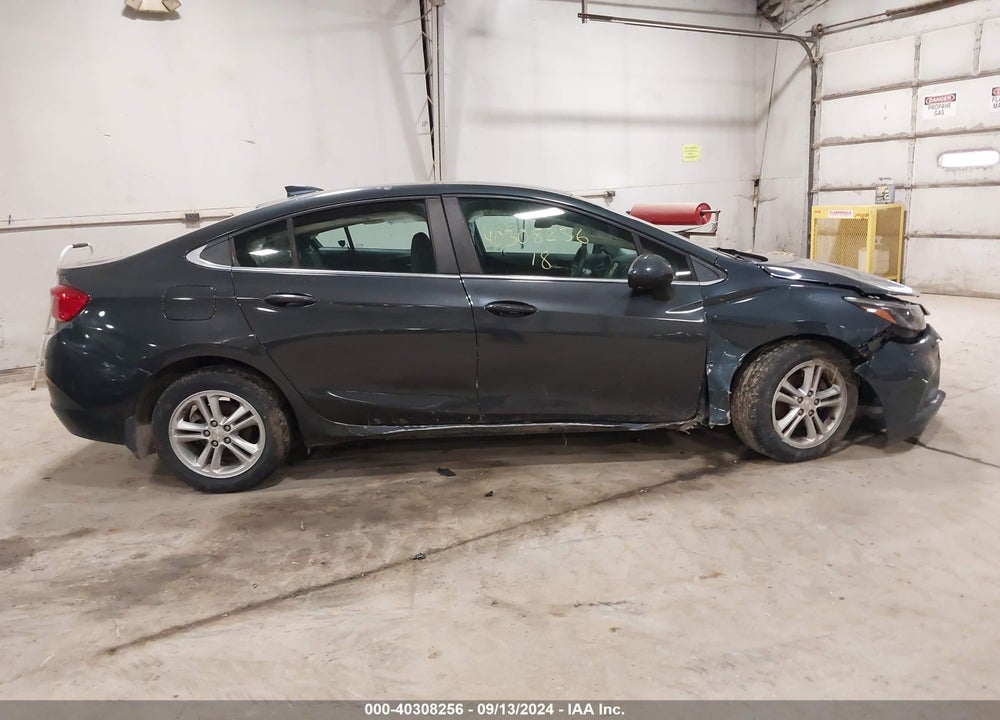 2018 CHEVROLET CRUZE LT AUTO VIN: 1G1BE5SM5J7171612