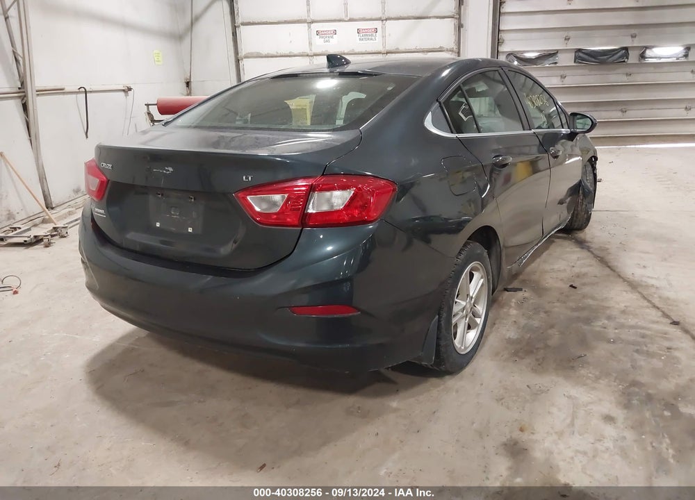 2018 CHEVROLET CRUZE LT AUTO VIN: 1G1BE5SM5J7171612