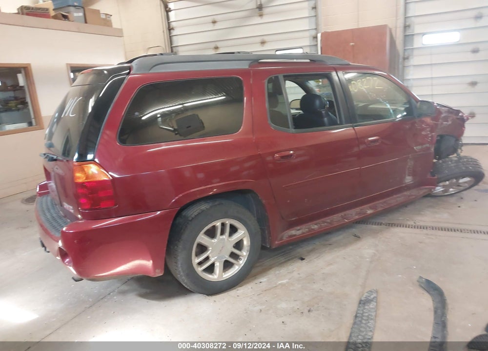 2006 GMC ENVOY XL DENALI VIN: 1GKET66M466122557