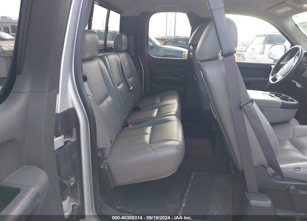 2011 CHEVROLET SILVERADO 1500 LT VIN: 1GCRCSE07BZ224643