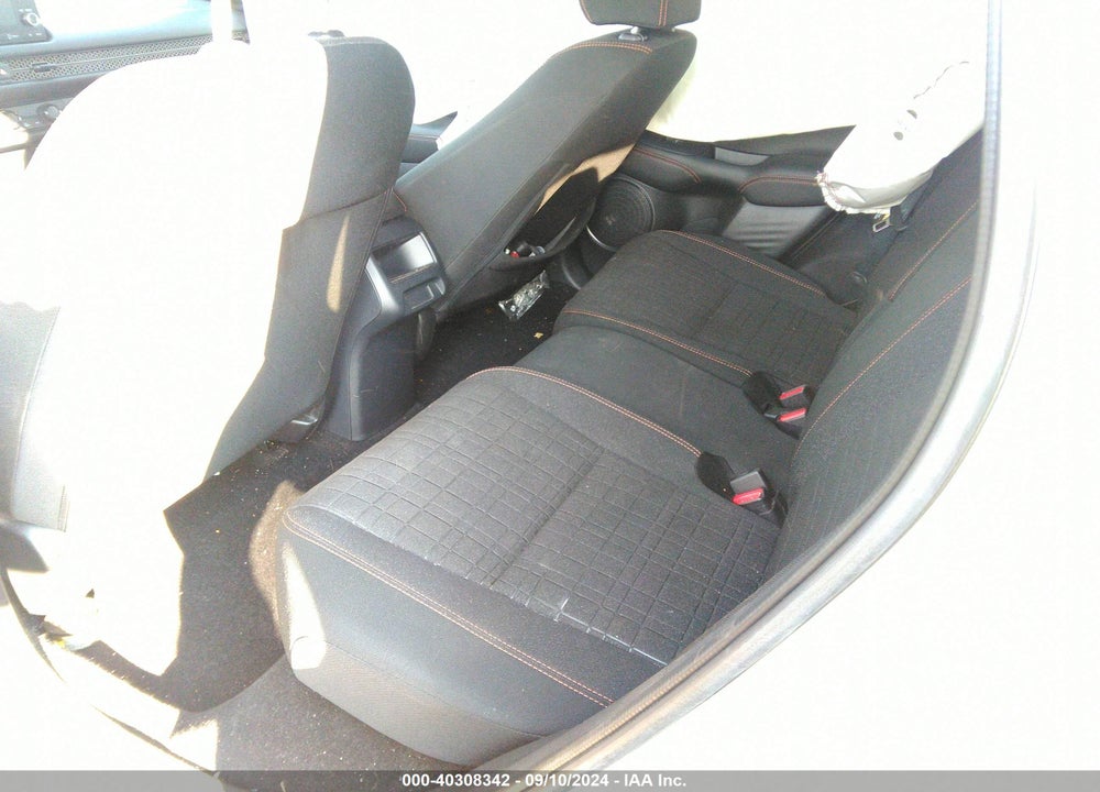 2024 HONDA HR-V 2WD SPORT/2WD SPORT W/O BSI VIN: 3CZRZ1H50RM725539