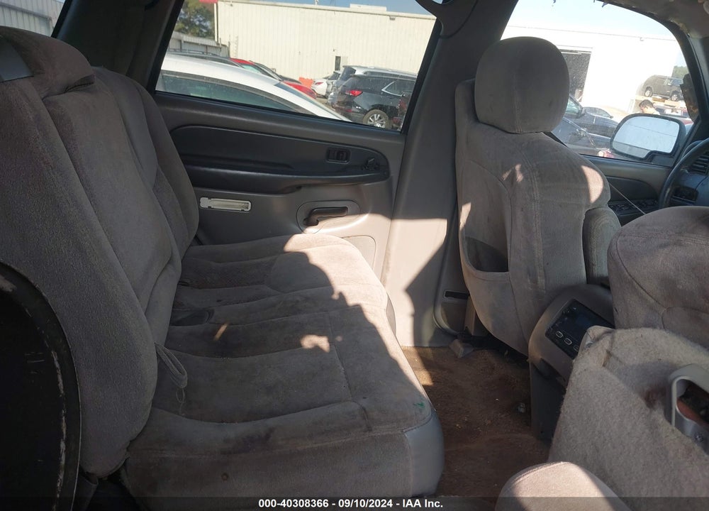 2003 CHEVROLET TAHOE LS VIN: 1GNEK13T73J105197
